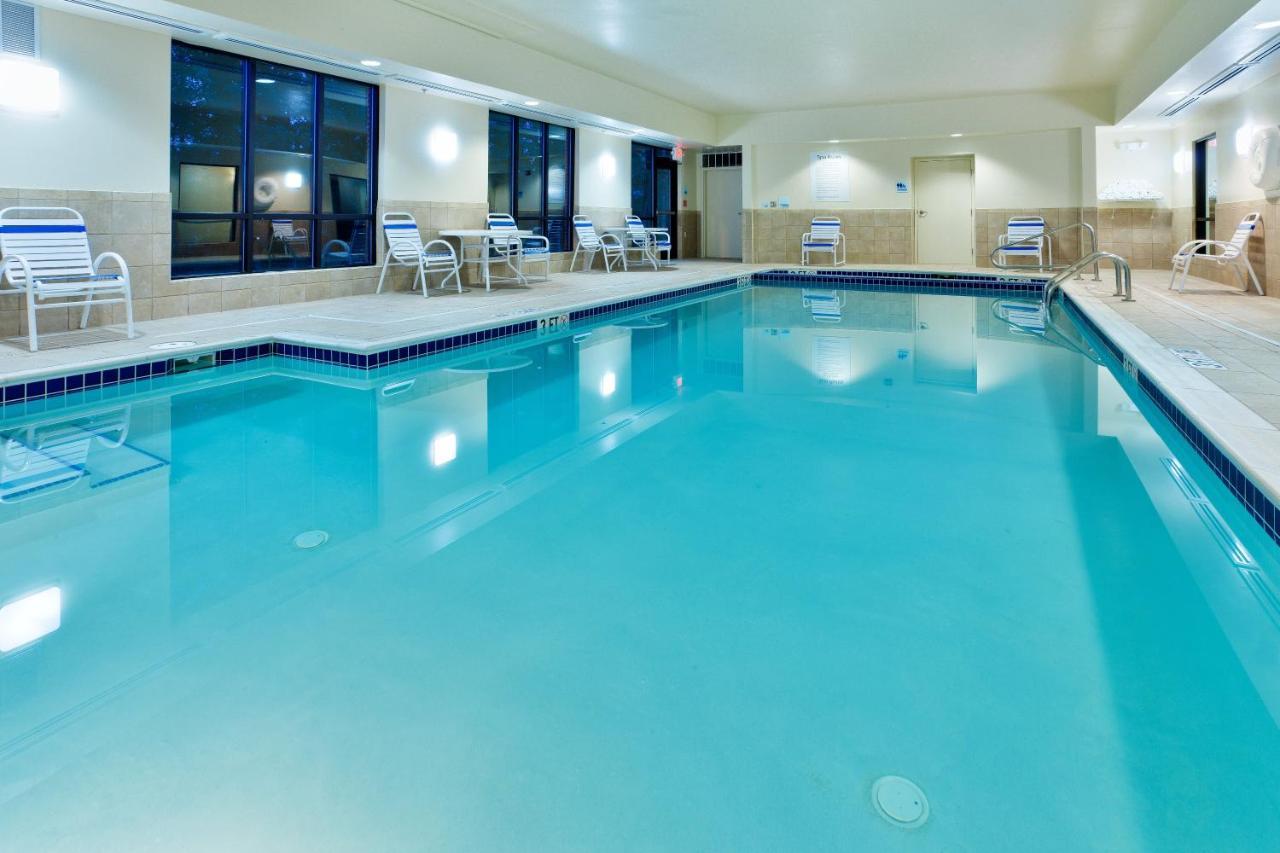 Holiday Inn Express & Suites White Haven - Poconos, An Ihg Hotel Esterno foto